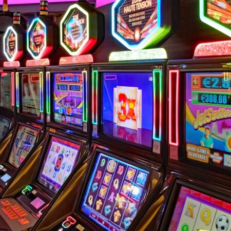 Dos de cada diez mexicanos juegan en casinos según estudio de la UNAM